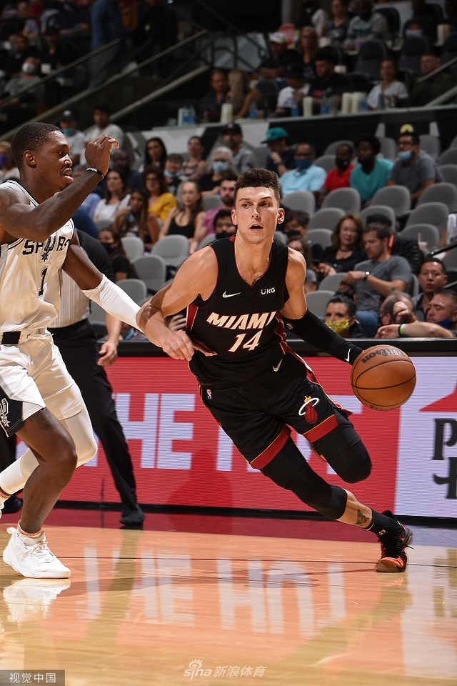 愈演愈烈 愈演愈烈