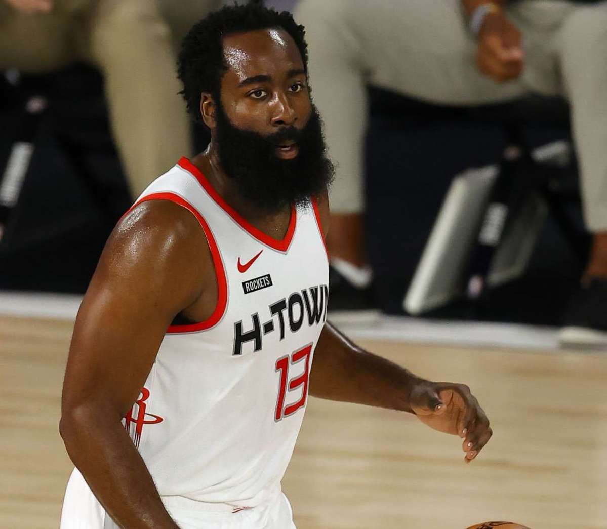 随着赛季的 随着赛季的