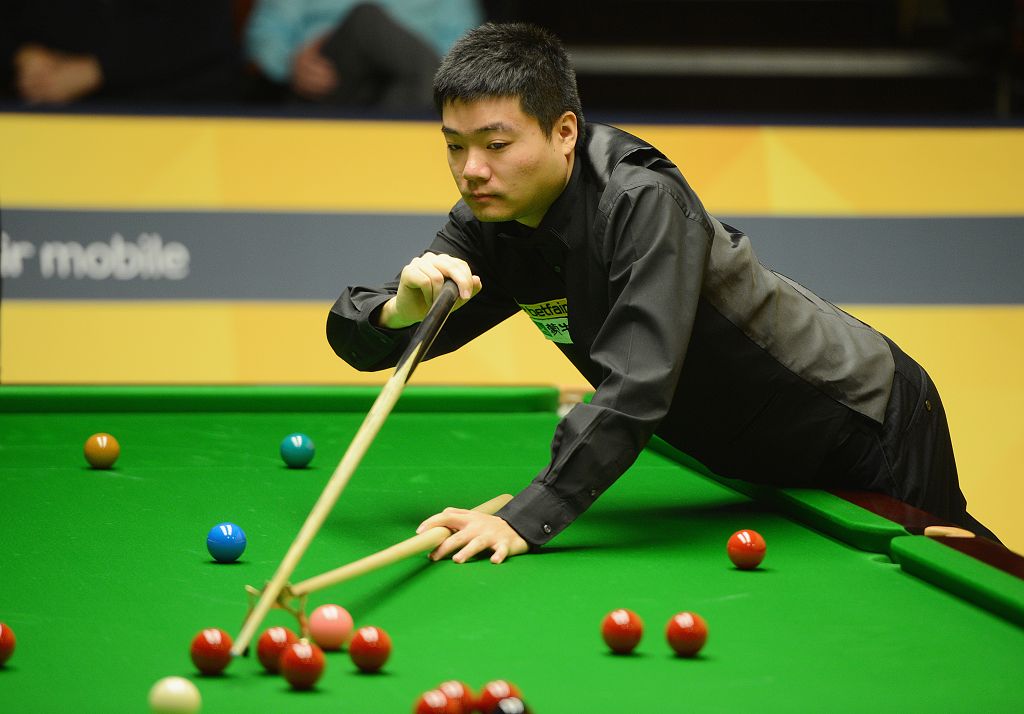 他不仅在外 他不仅在外